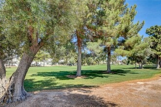 Building Photo - 2999 Bel Air Dr