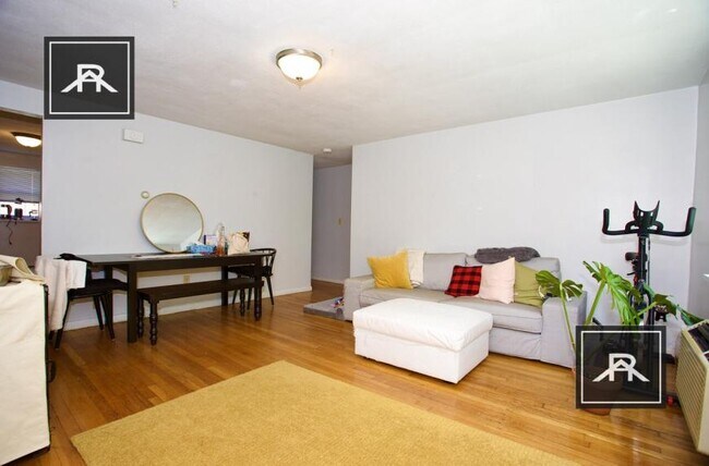 Foto del edificio - 2 bedroom in Brighton MA 02135