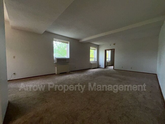 Building Photo - 1011 K St