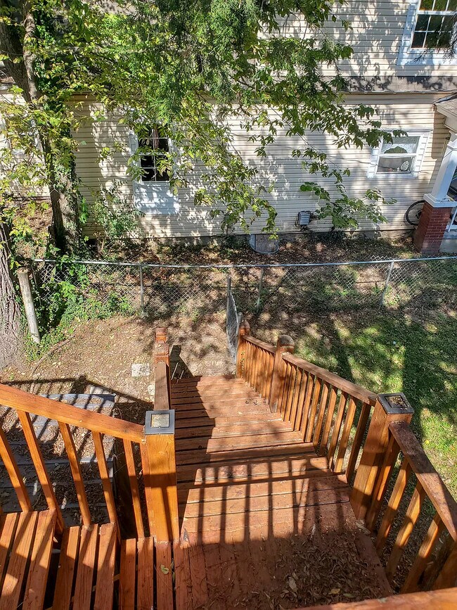 Foto del edificio - 1605 N Missouri Ave