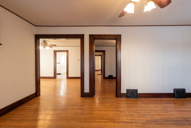 Foto del edificio - Available July 15!