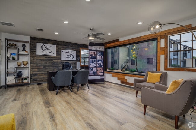 Building Photo - The Row