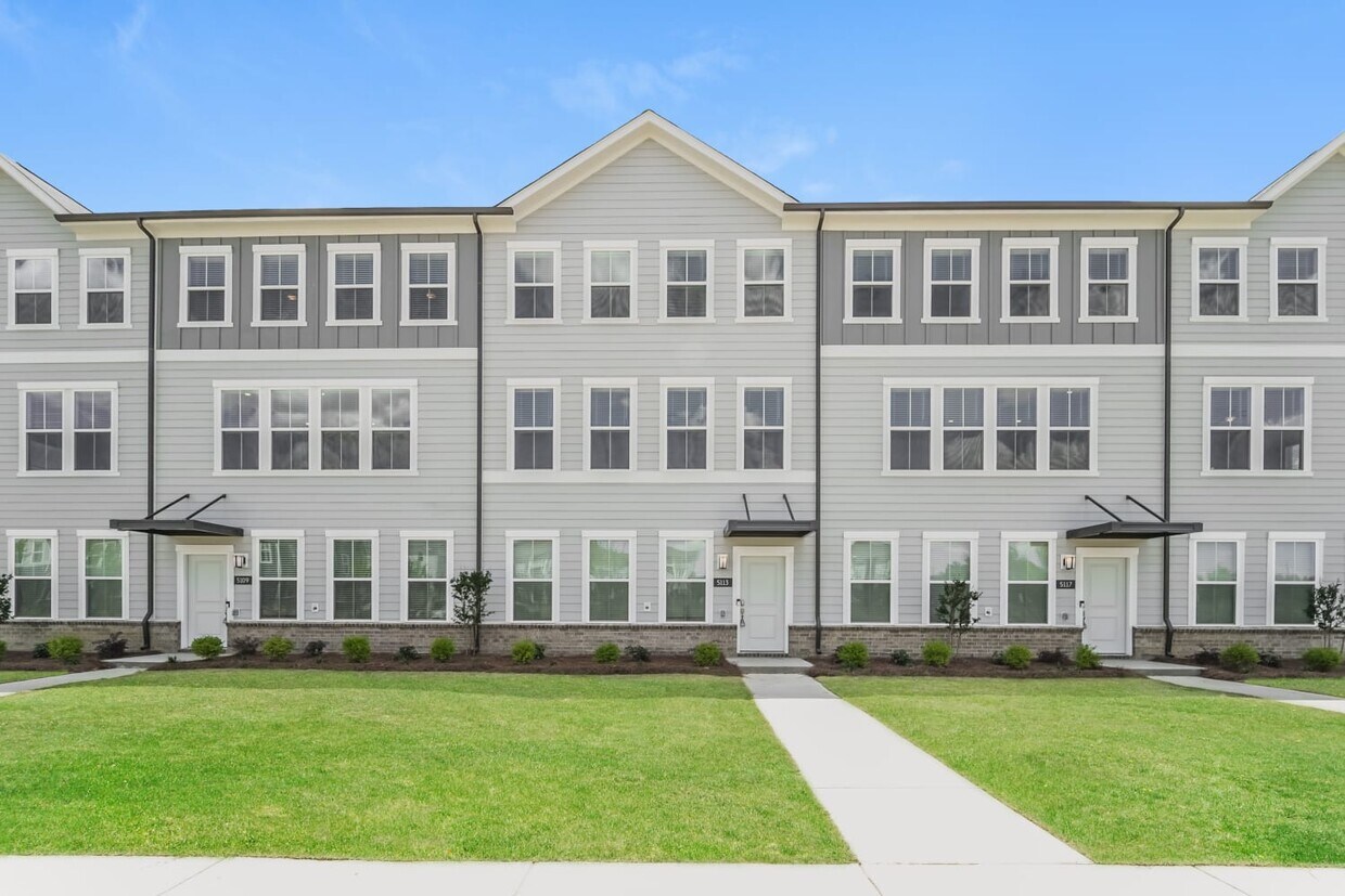 Primary Photo - 5113 Ragsdale Dr