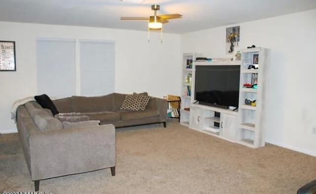 Foto del edificio - 4 bedroom in Jacksonville FL 32234