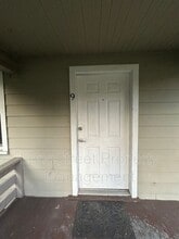 Building Photo - 11380 SW Greenburg Rd