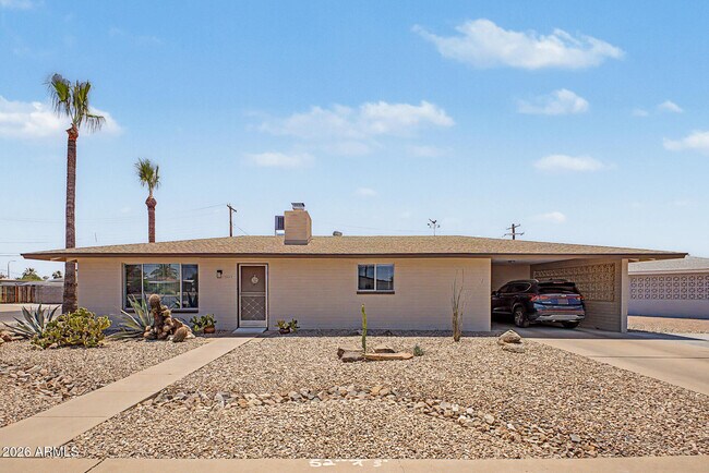Building Photo - 264 N 54th St
