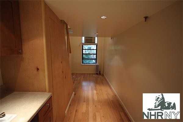 Foto del edificio - 351 West 29th Street