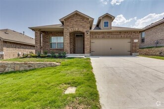 Building Photo - 9737 Fallston Dr