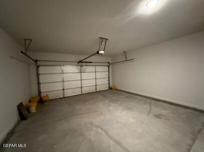 Building Photo - 7444 Norte Vly Ln