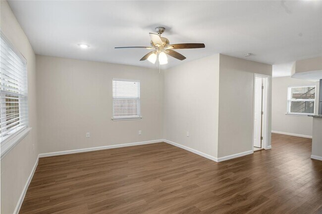 Foto del edificio - 2614 Cleburne St