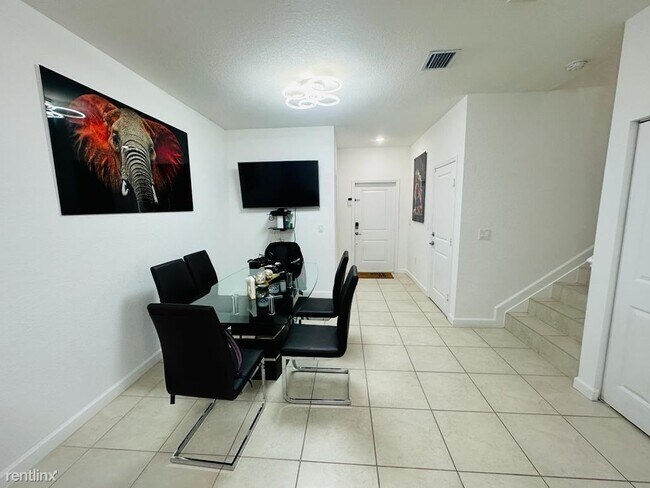 Foto del edificio - 3 br, 2.5 bath House - 20554 NE 2nd Ct