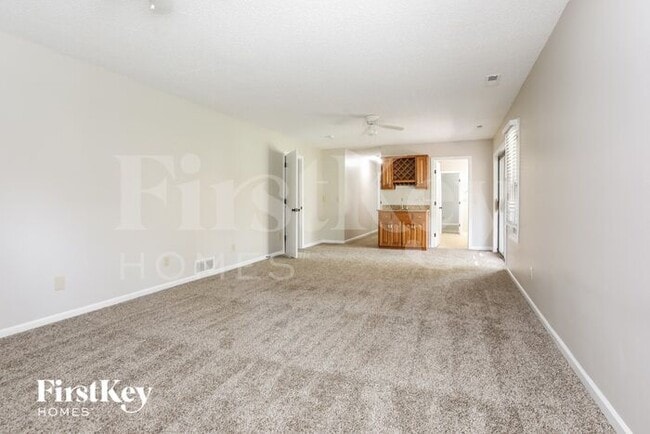 Building Photo - 8321 N Highland Ave