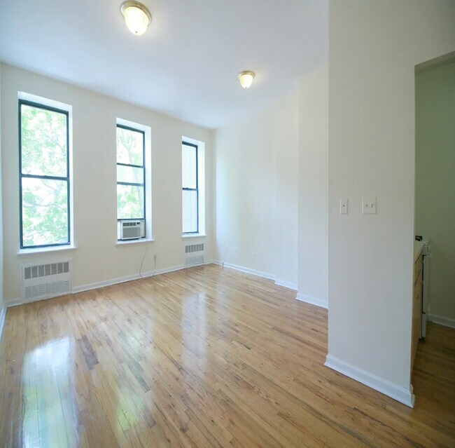 Foto del edificio - 20 W 126th St