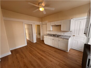 Foto del edificio - 2112 W Greenfield Ave