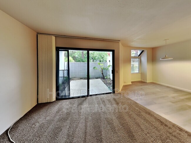 Building Photo - 6220 Gloria Dr