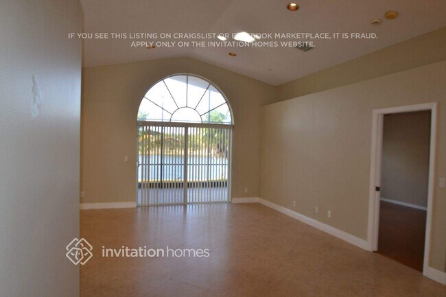Foto del edificio - 18031 SW 18th St