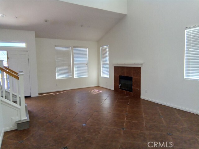 Foto del edificio - 6820 N Melvin Ave