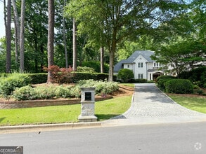 Building Photo - 785 Weatherly Ln NW