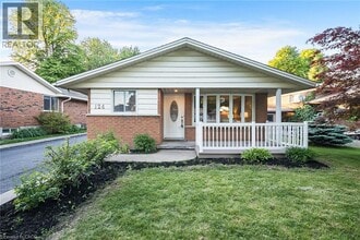 Building Photo - 124 Dunsmere Dr
