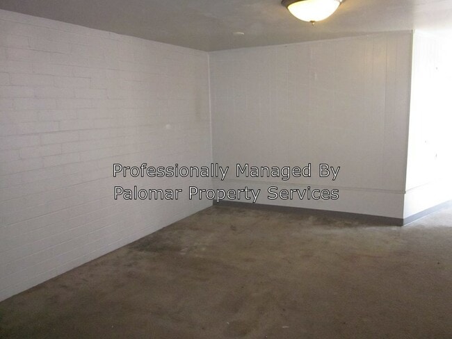 Building Photo - 339 S Escondido Blvd