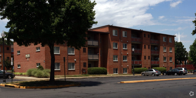 Building Photo - Oakview Gardens Apartments