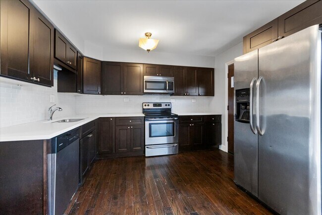 Foto del edificio - 1772 Pickwick Ln