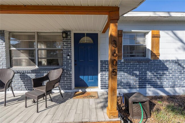 Building Photo - 3605 W Iowa Ave