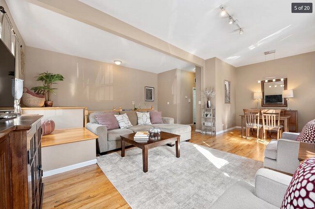 Foto del edificio - 2636 N Orchard St