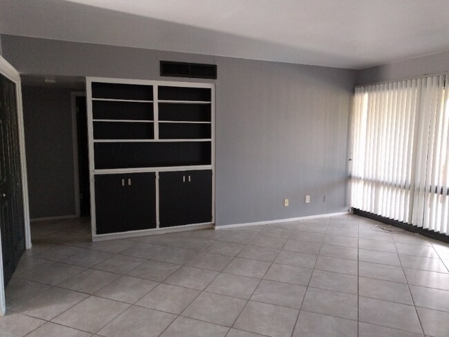 Foto del edificio - 6501 N 17th Ave