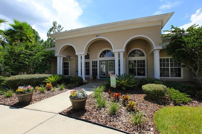 Building Photo - Meetinghouse at Collins Cove Senior Apartment