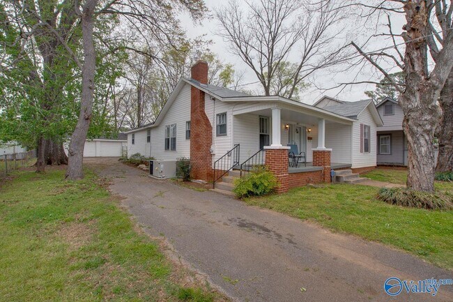 Foto del edificio - 1611 Beirne Ave NE