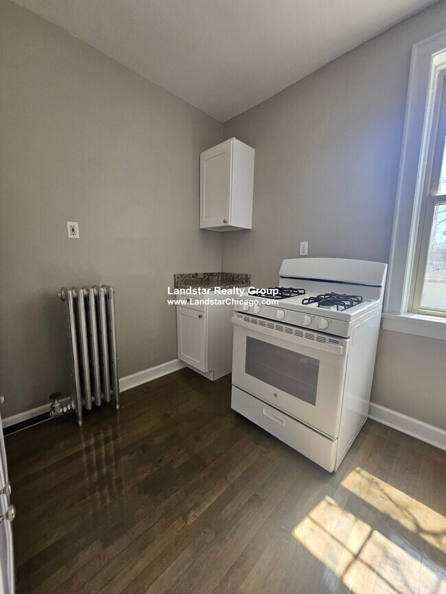 Foto del edificio - 6701 Greenview