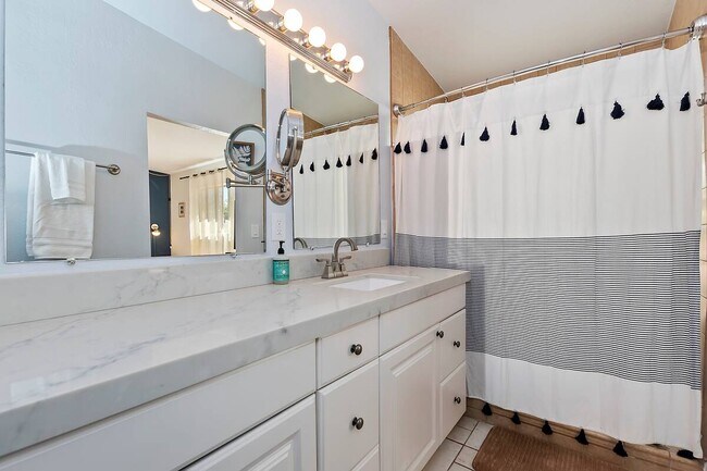 Foto del edificio - 58327 Bonanza Dr