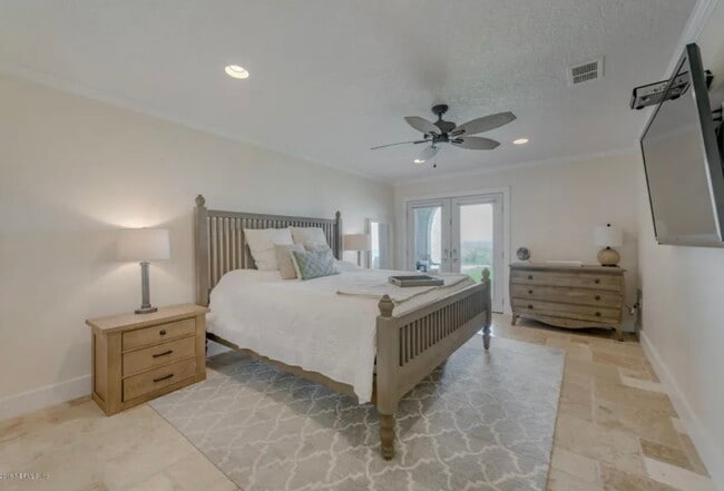 Building Photo - 2415 Costa Verde Blvd