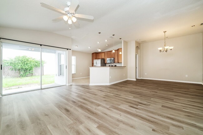 Building Photo - 13020 Avalon Crest Ct