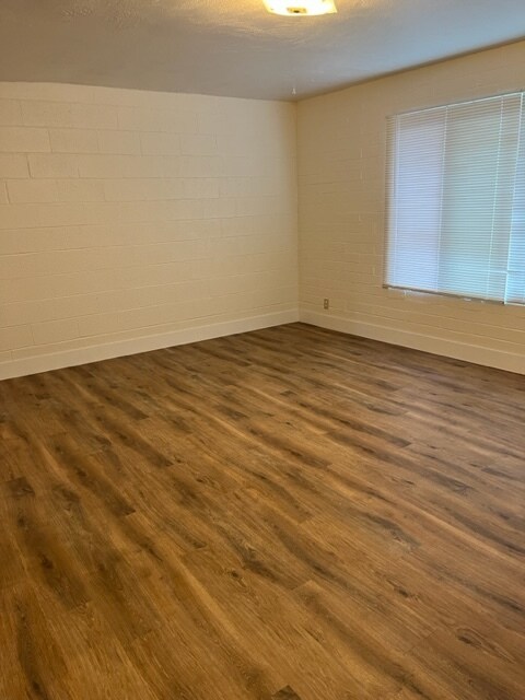 Foto del edificio - 374 4th Ave