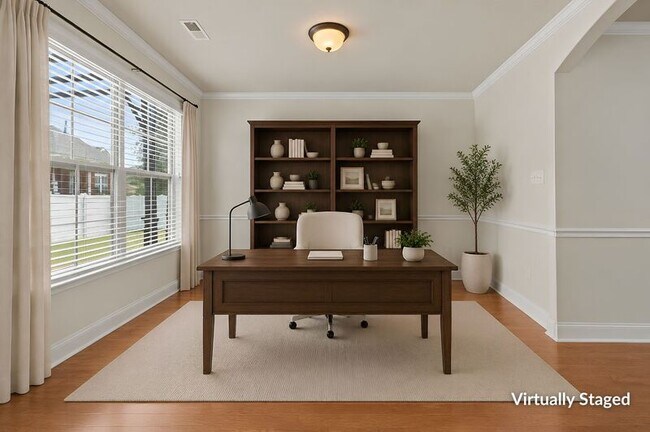 Building Photo - 2525 Millwood Cir SE