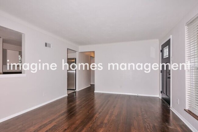 Foto del edificio - Pet-Friendly 3 Bedroom Home in St. Louis!