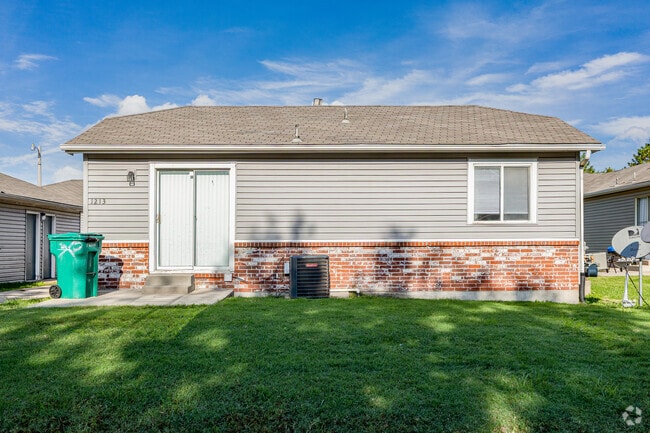 Foto del edificio - Parkview Townhomes