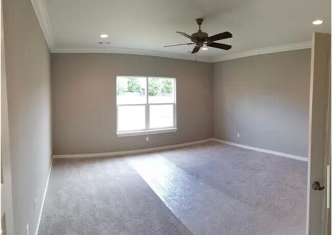 Foto del edificio - 4401 SW Layton Rd