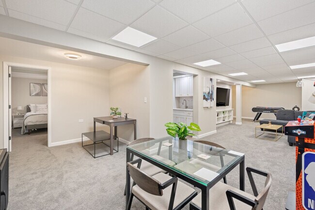 Foto del edificio - 14237 S Newberg Ct