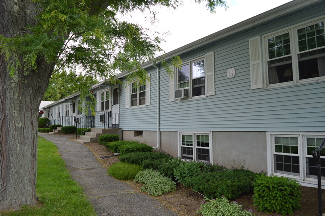 Building Photo - Beech Tree Apartments