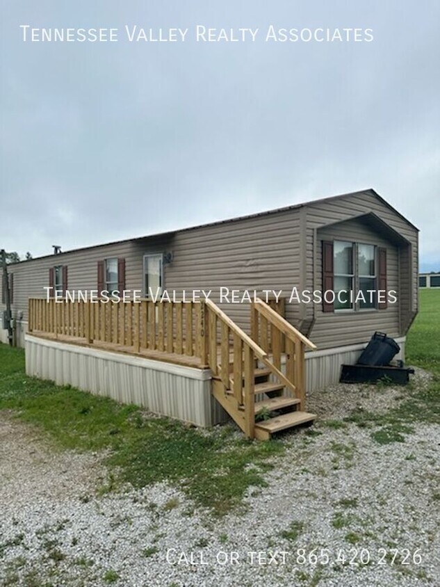 Building Photo - 2240 Knoxville Hwy