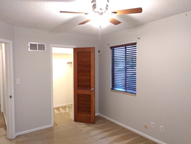 Bedroom 2 - 4602 Wyoming St