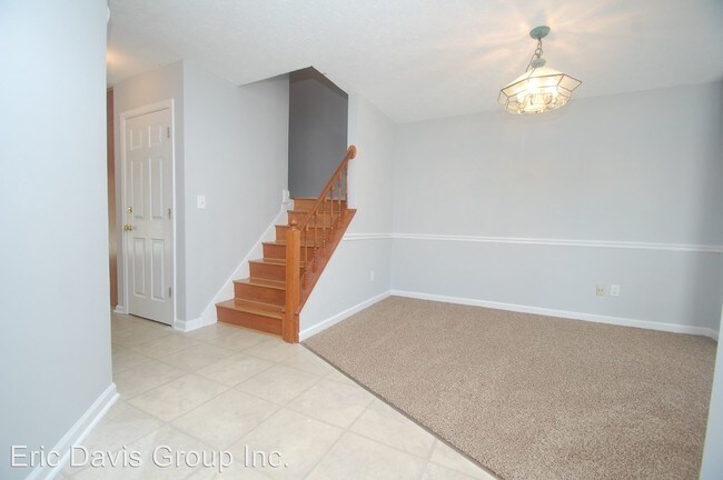 Building Photo - 1315 Country Acres Ln