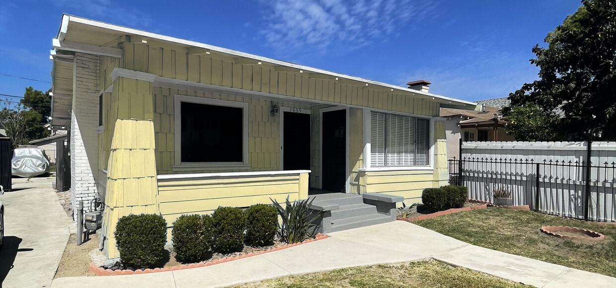 Foto principal - 1039 E 50th St