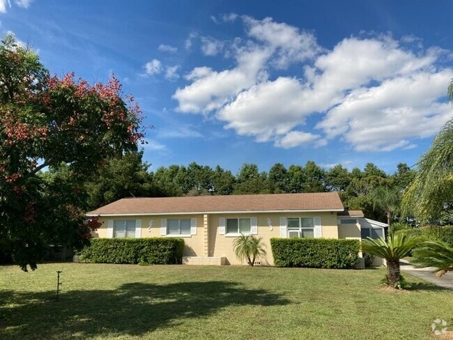 Building Photo - 129 Masterpiece Rd
