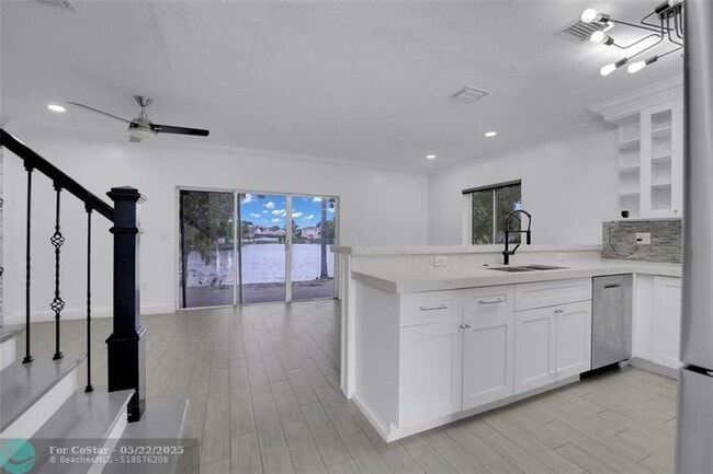 Building Photo - 12925 SW 28th Ct