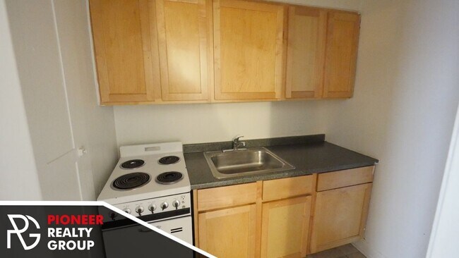 Foto del edificio - 536 W Arlington Pl