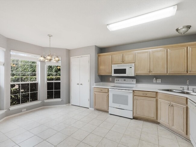 Building Photo - 5816 Clarion Trail